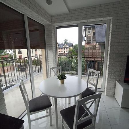 Apartament Brzeg Exteriér fotografie