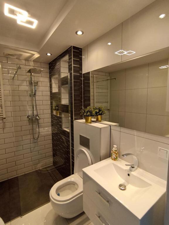Apartament Brzeg Exteriér fotografie